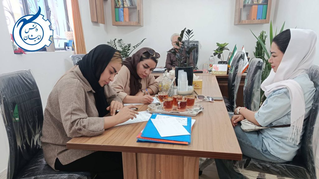 ثبت‌نام دانش‌آموزان در مجموعه‌های آموزشی دانش‌اندیشان همچنان ادامه دارد…